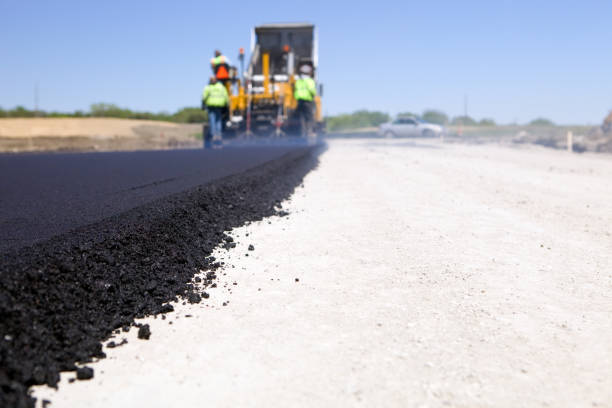 Best Asphalt Driveway Installation  in Frankton, IN